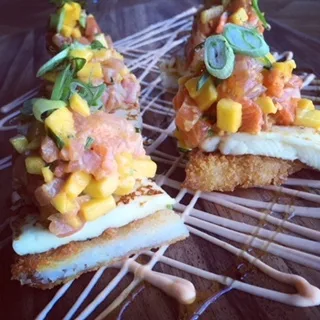 Pizza Sushi tartare de saumon mangue curry et fromage a griller